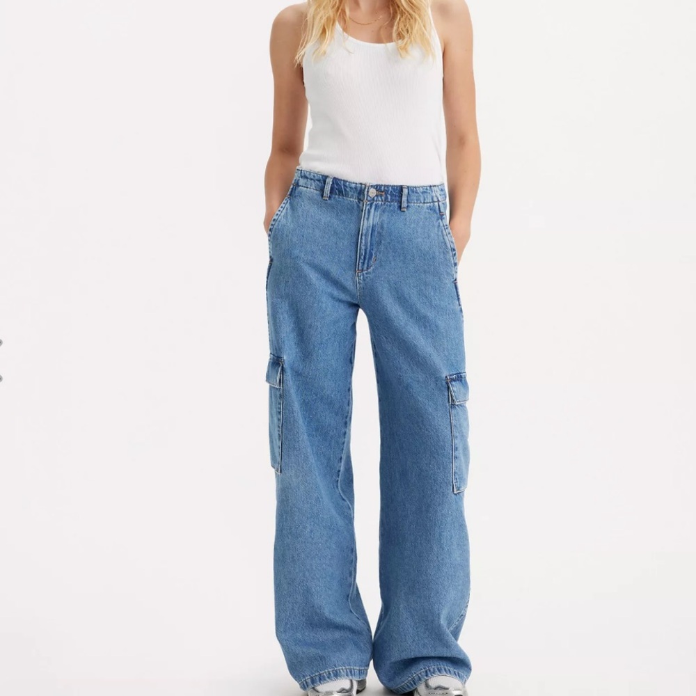 Levi’s ‘94 Baggy Cargo Jeans